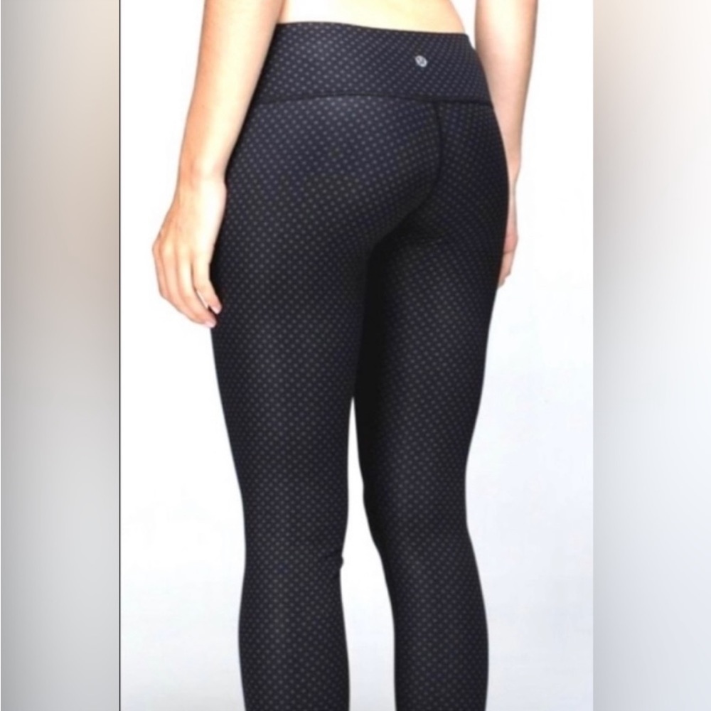 Lululemon Wunder Under Polka‎ Dot Crop Legging Size 2